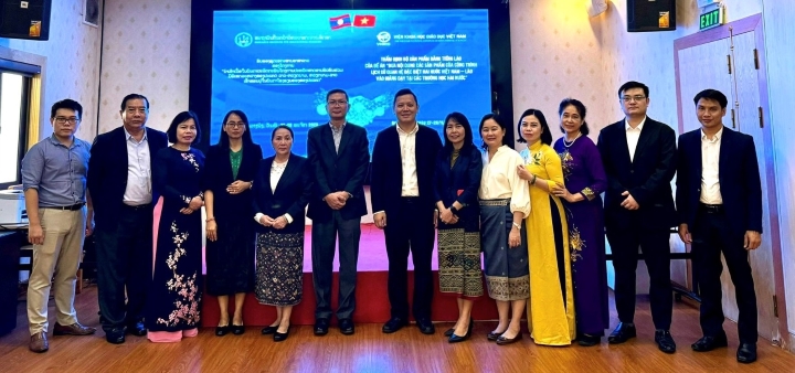 Thẩm định bộ tài liệu Đề án "Đưa nội dung các sản phẩm của công trình lịch sử quan hệ đặc biệt hai nước Việt Nam - Lào vào giảng dạy tại các trường học hai nước" 